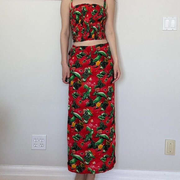 Venus 2-piece Set - Skirt and Top - Picture 2 of 7